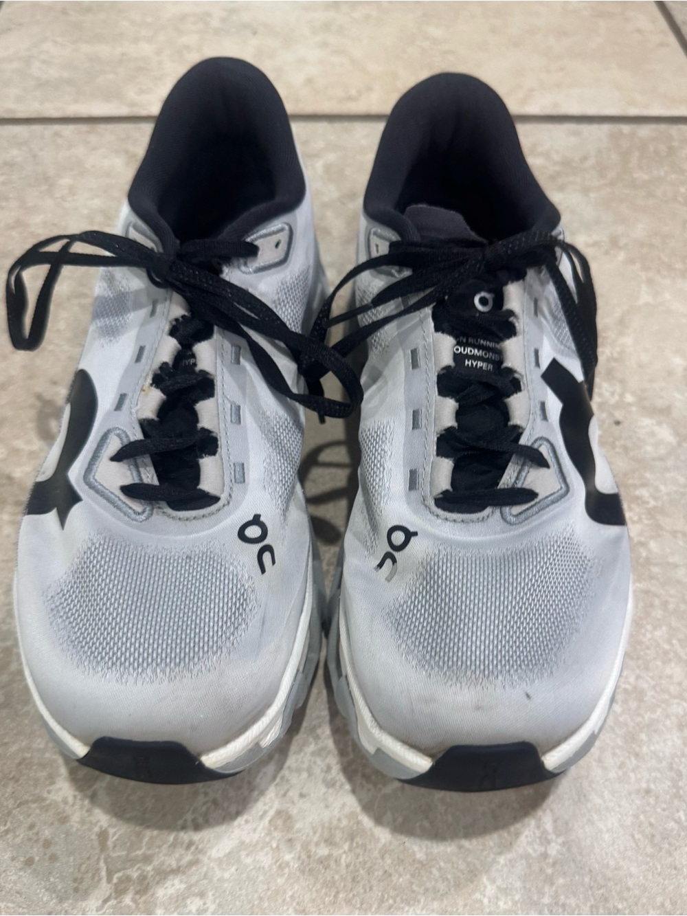 Women’s On Cloudmonster Hyper Running